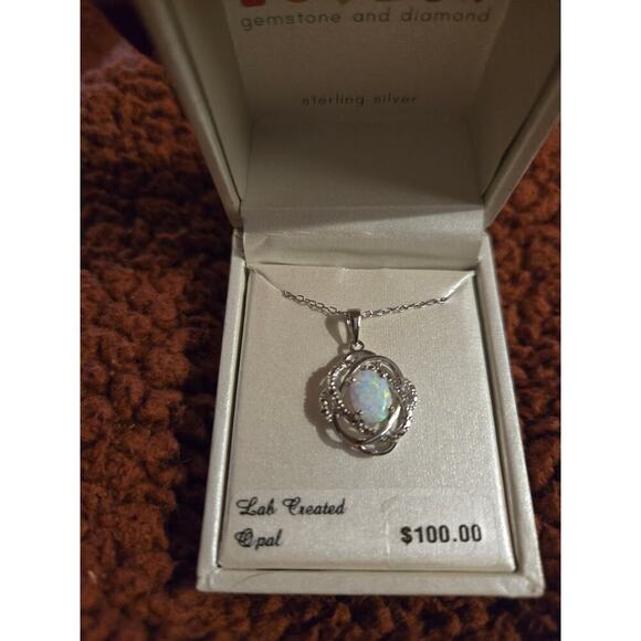 Opal Pendant with 18" chain - Picture 3 of 4